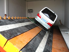 ��ɽ-2���ɶ���бƽ̨